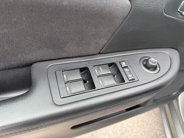 2012 Chrysler 200 Touring