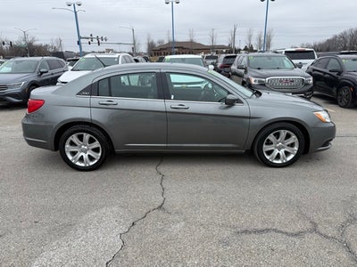 2012 Chrysler 200 Touring