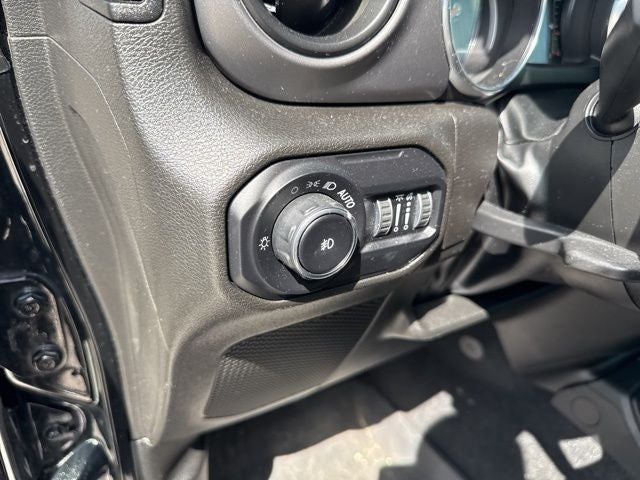 2022 Jeep Wrangler Willys