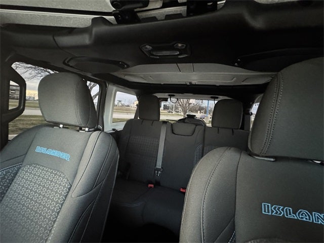 2021 Jeep Wrangler Unlimited Islander