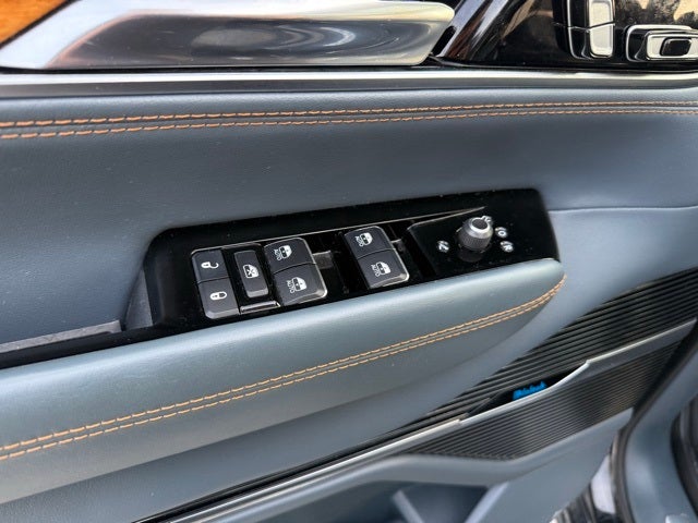 2022 Jeep Grand Wagoneer Series II