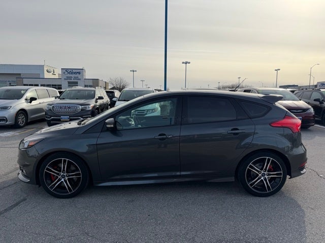 2017 Ford Focus ST