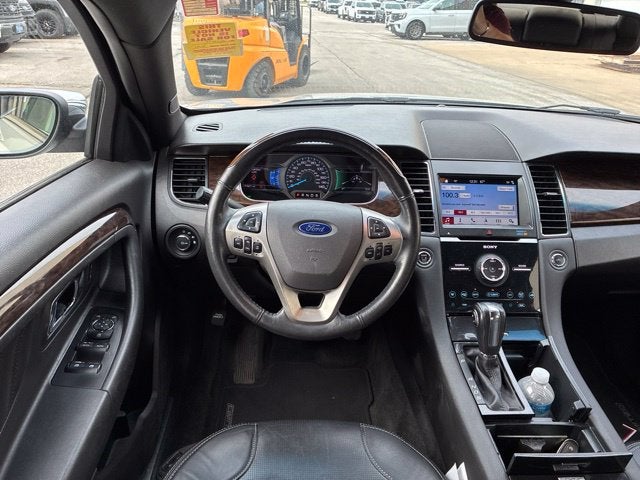 2017 Ford Taurus Limited