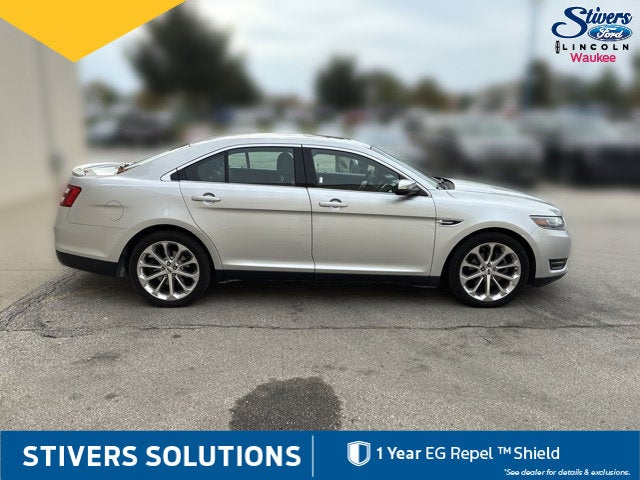 2017 Ford Taurus Limited