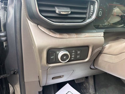 2022 Ford Explorer Platinum