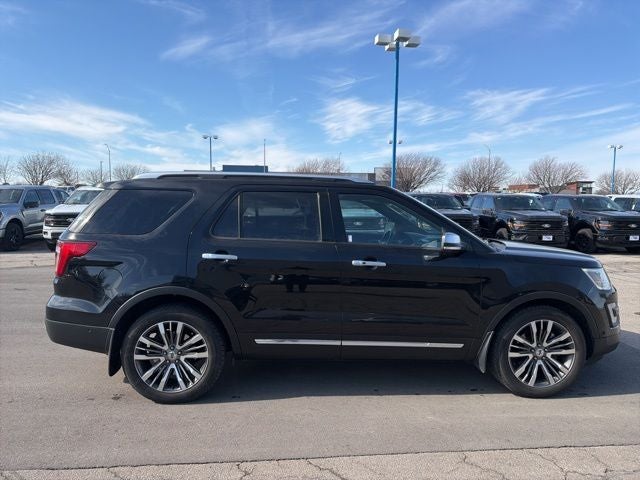 2017 Ford Explorer Platinum
