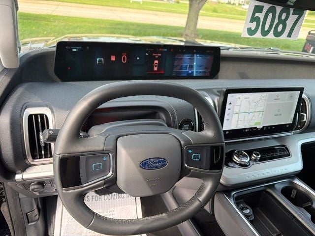 2025 Ford Expedition Max Active
