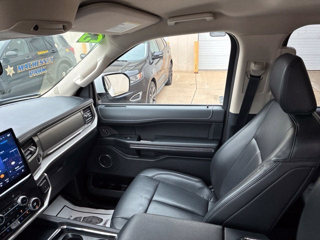 2023 Ford Expedition Max XLT