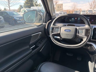 2025 Ford Expedition Max Platinum