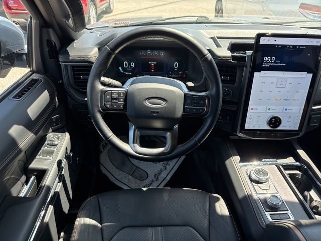 2023 Ford Expedition Max Platinum