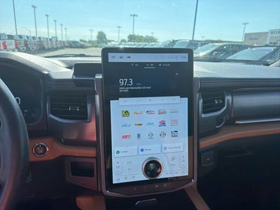 2022 Ford Expedition Max Platinum