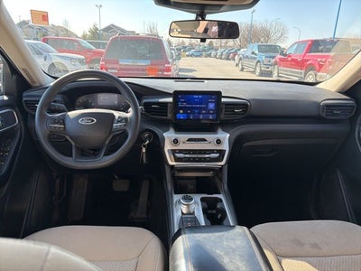 2021 Ford Explorer Base