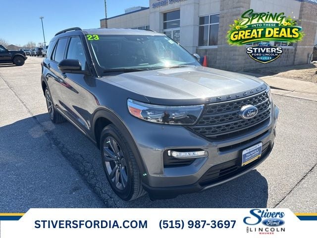 2023 Ford Explorer XLT
