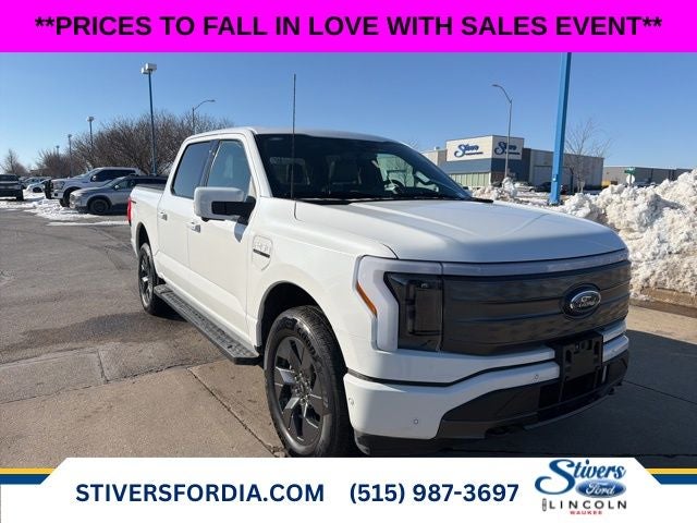 2023 Ford F-150 Lightning Base