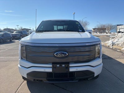 2023 Ford F-150 Lightning Base