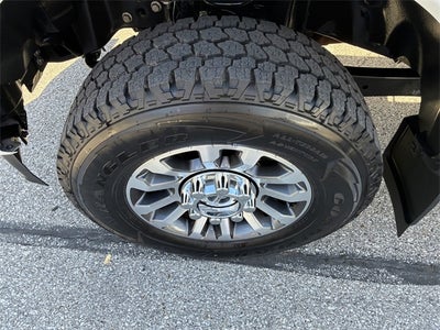 2022 Ford F-350SD Lariat