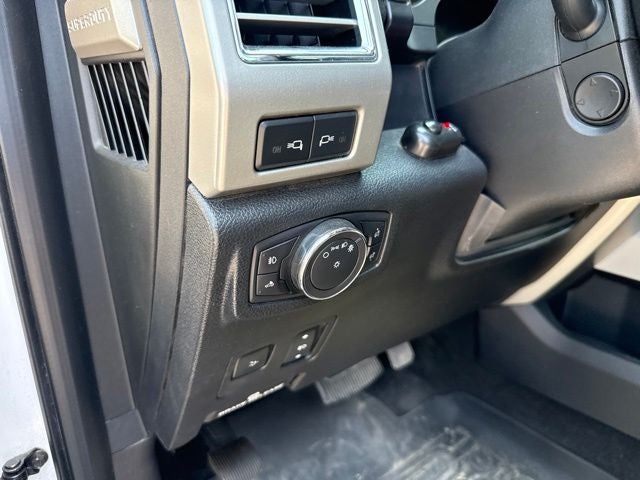 2017 Ford F-350SD Lariat