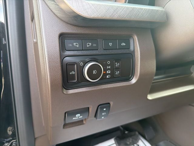 2023 Ford F-350SD King Ranch