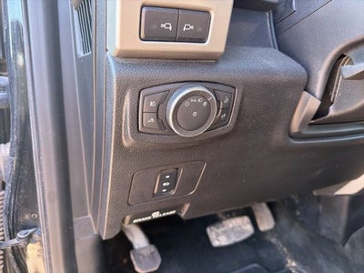 2017 Ford F-350SD Lariat DRW