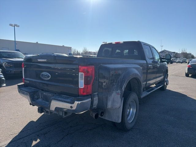 2017 Ford F-350SD Lariat DRW