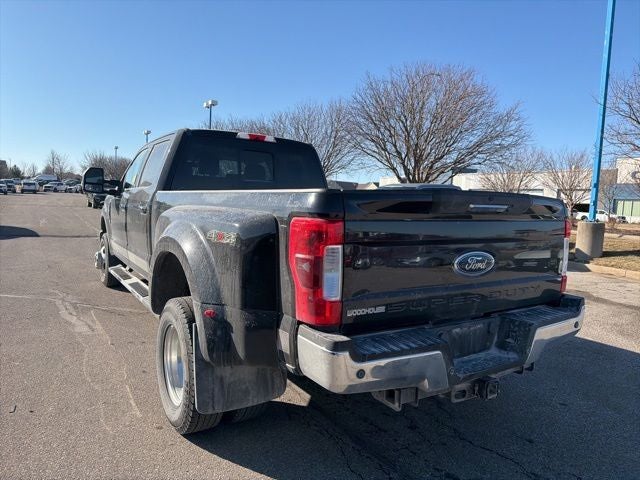 2017 Ford F-350SD Lariat DRW