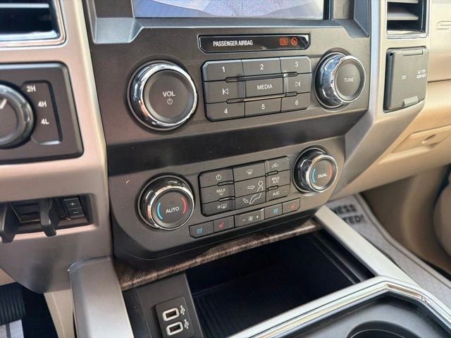 2019 Ford F-350SD Lariat DRW