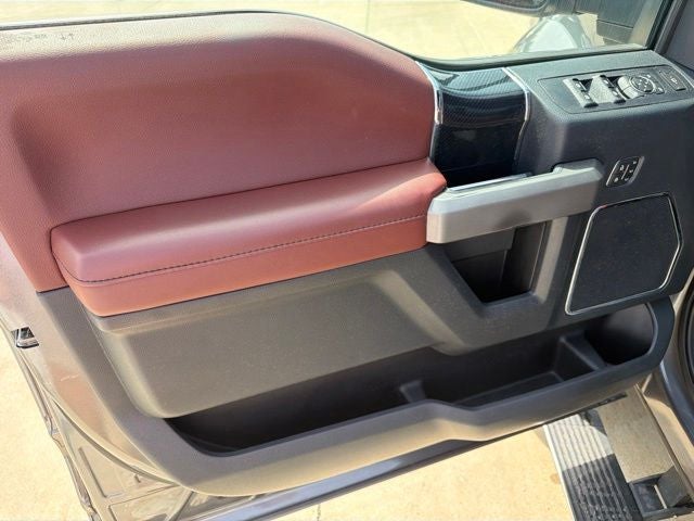 2022 Ford F-450SD Platinum DRW