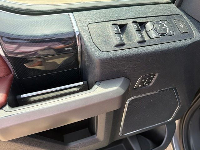 2022 Ford F-450SD Platinum DRW