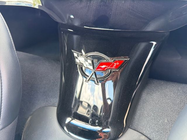 2004 Chevrolet Corvette Base