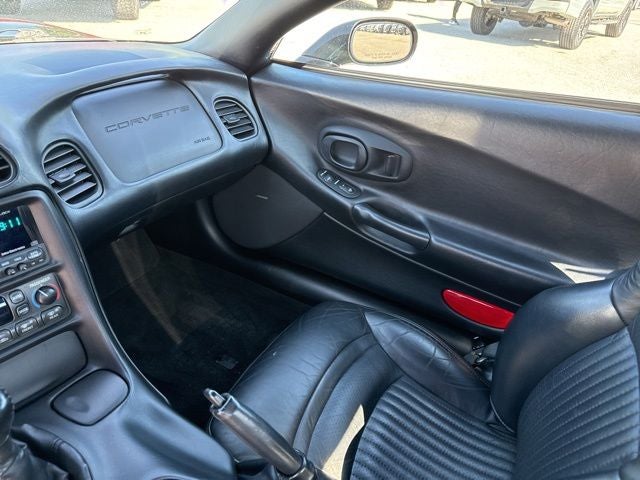 2004 Chevrolet Corvette Base