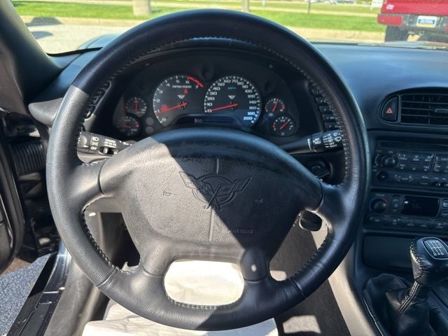 2004 Chevrolet Corvette Base