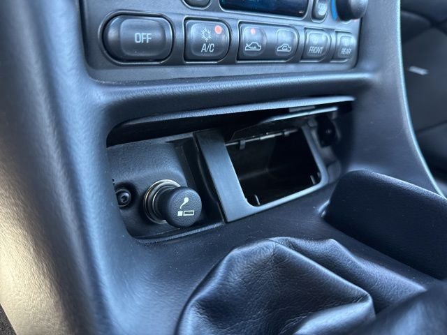 2004 Chevrolet Corvette Base