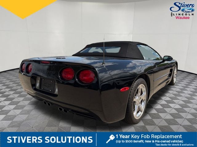 2004 Chevrolet Corvette Base