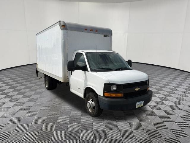 2013 Chevrolet Express 4500 Base Cutaway
