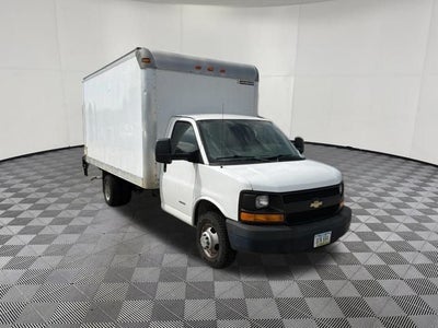 2013 Chevrolet Express 4500 Base Cutaway
