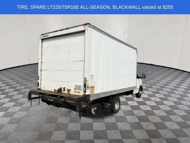 2013 Chevrolet Express 4500 Base Cutaway