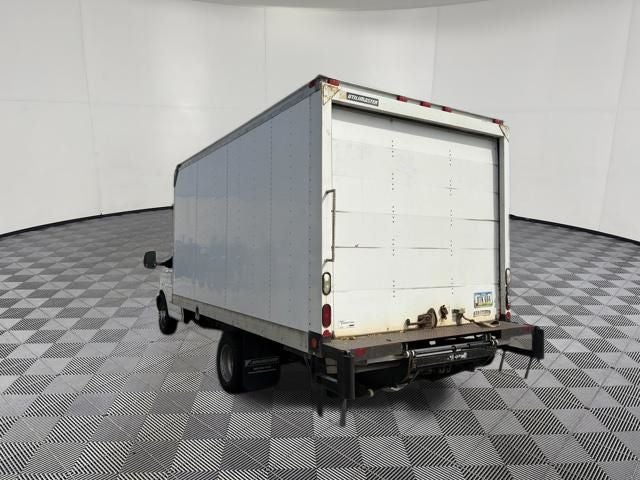 2013 Chevrolet Express 4500 Base Cutaway