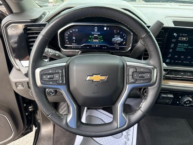 2023 Chevrolet Silverado 1500 LT LT1