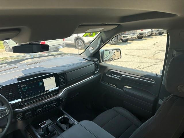 2024 Chevrolet Silverado 1500 LT LT1