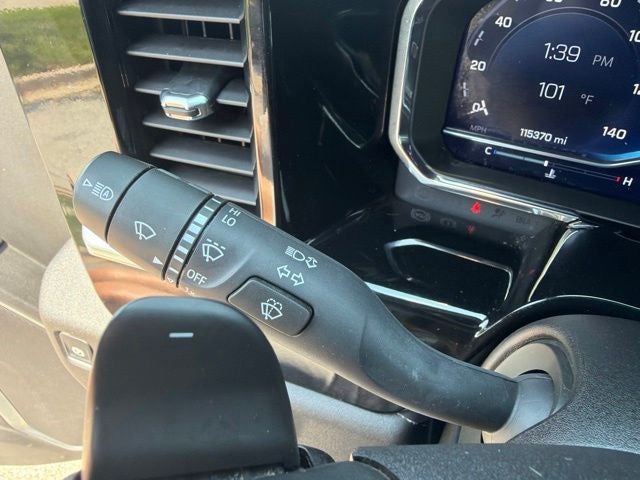 2024 Chevrolet Silverado 1500 LT LT1