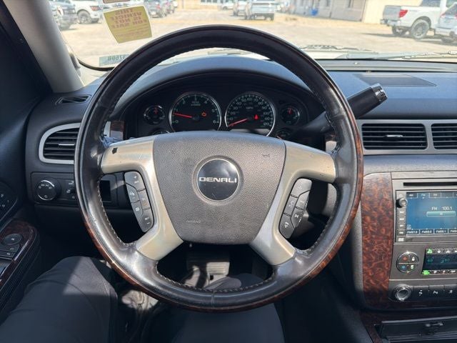 2010 GMC Yukon XL Denali