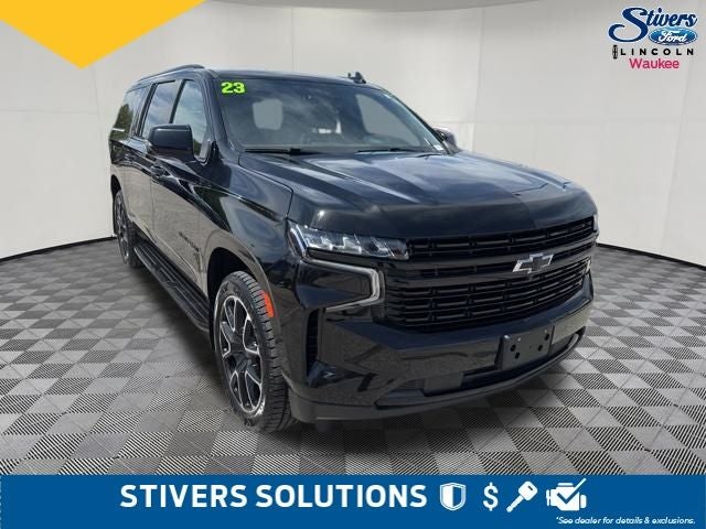 2023 Chevrolet Suburban RST