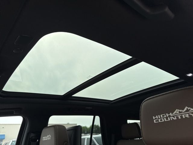 2022 Chevrolet Tahoe High Country