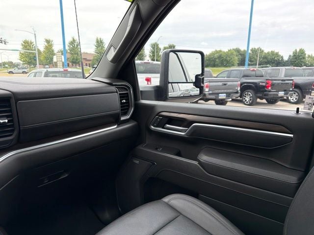 2025 GMC Sierra 2500HD SLT