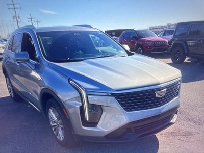2025 Cadillac XT4 Premium Luxury