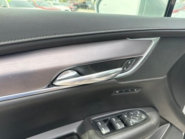 2019 Cadillac XT5 Premium Luxury