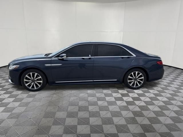 2017 Lincoln Continental Premiere