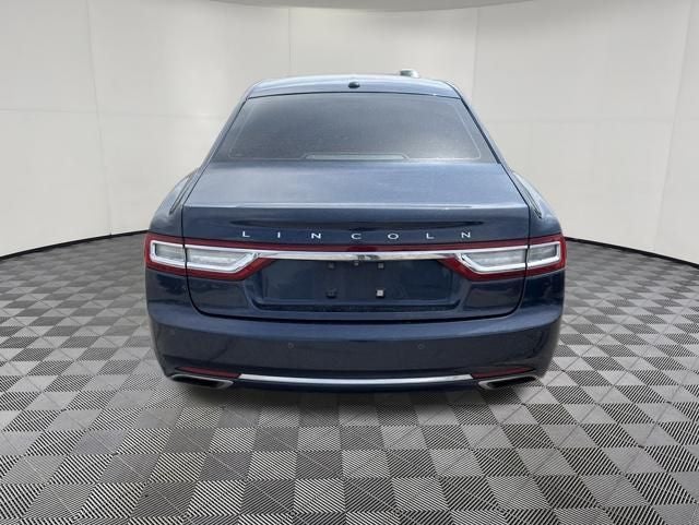 2017 Lincoln Continental Premiere