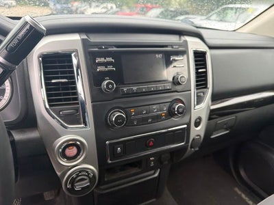 2018 Nissan Titan SV