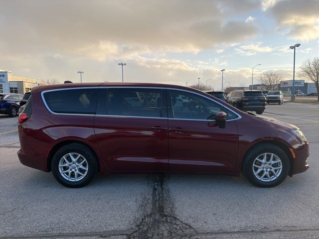 2019 Chrysler Pacifica LX